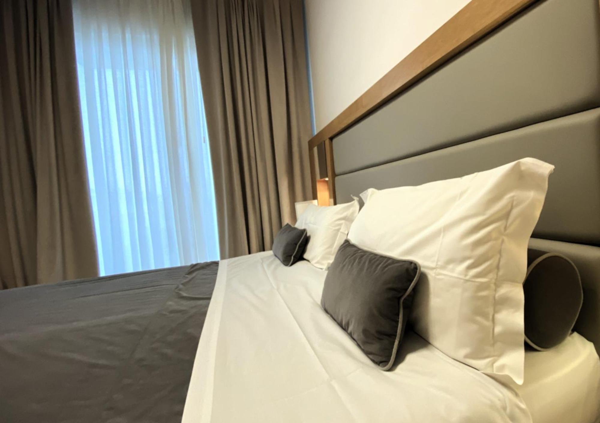 Hotel Abner'S Riccione Exterior foto